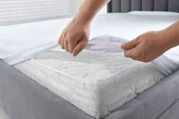 Duvets-in-Bahrain-Bed-center-600x314 (1)